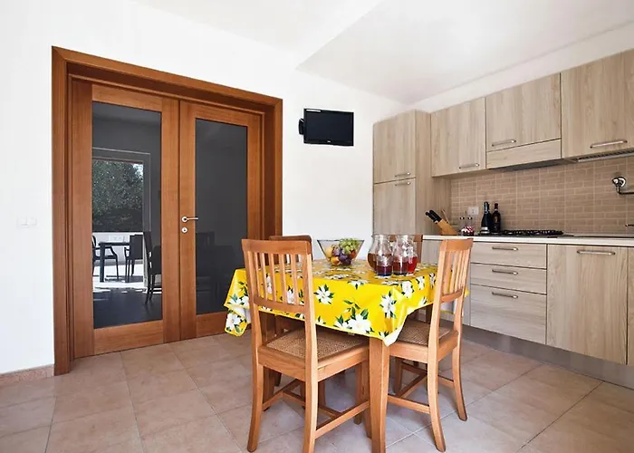 Felicity Apart Otel Vieste